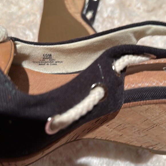 Sperry Nautical Navy Open Toed Wedges. Size 10. - Picture 6 of 8